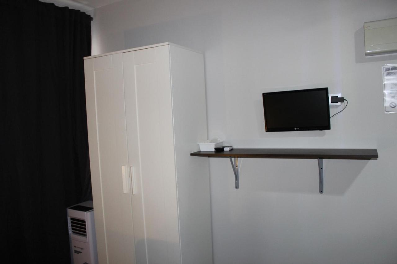 Bcn Condal Hostal Barcelona Bagian luar foto